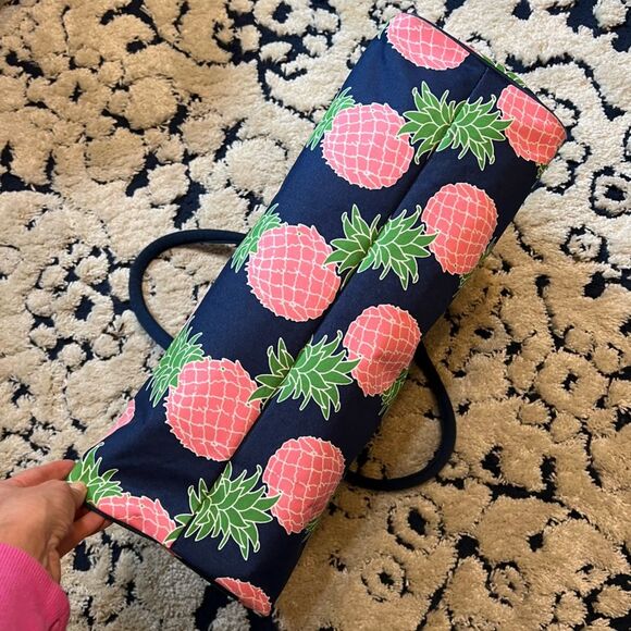 Simply Southern large beach/travel bag- navy and pink pineapple EUC - Picture 11 of 14